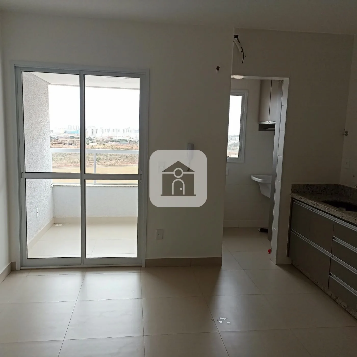 Alugar Apartamento / Padr&atilde;o em Uberl&acirc;ndia R$ 2.000,00 - Foto 3
