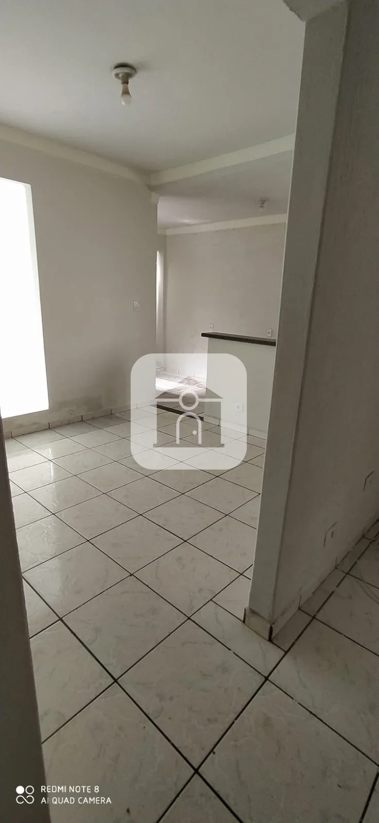 Alugar Casa / Padr&atilde;o em Uberl&acirc;ndia R$ 2.400,00 - Foto 1