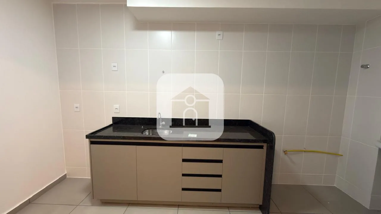 Alugar Apartamento / Padr&atilde;o em Uberl&acirc;ndia R$ 1.500,00 - Foto 5