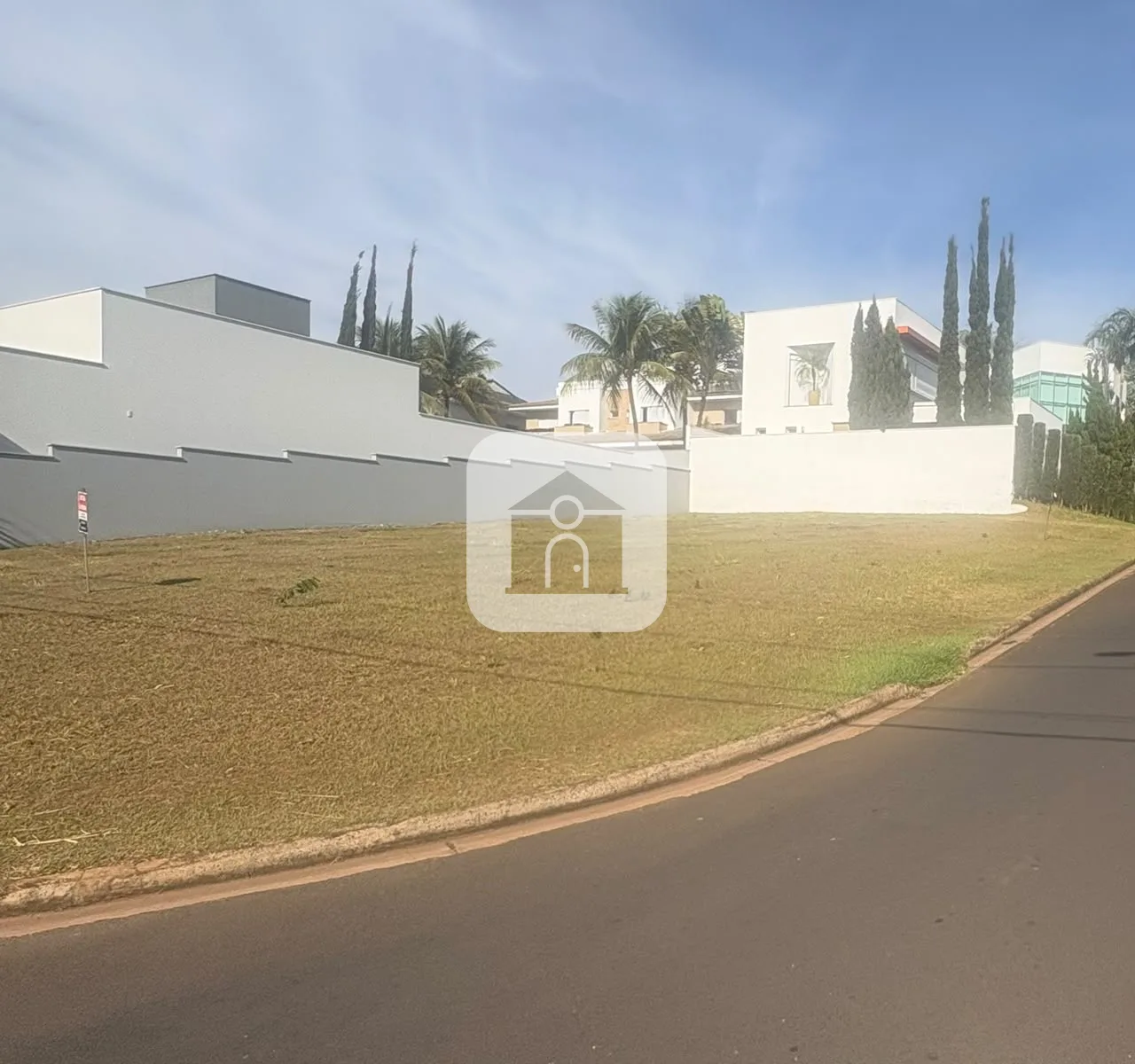 Comprar Terreno / Condom&iacute;nio em Uberl&acirc;ndia R$ 980.000,00 - Foto 2