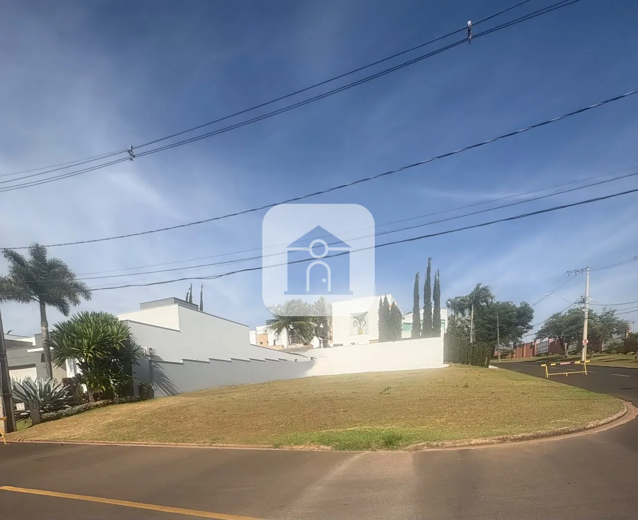 Comprar Terreno / Condom&iacute;nio em Uberl&acirc;ndia R$ 980.000,00 - Foto 3
