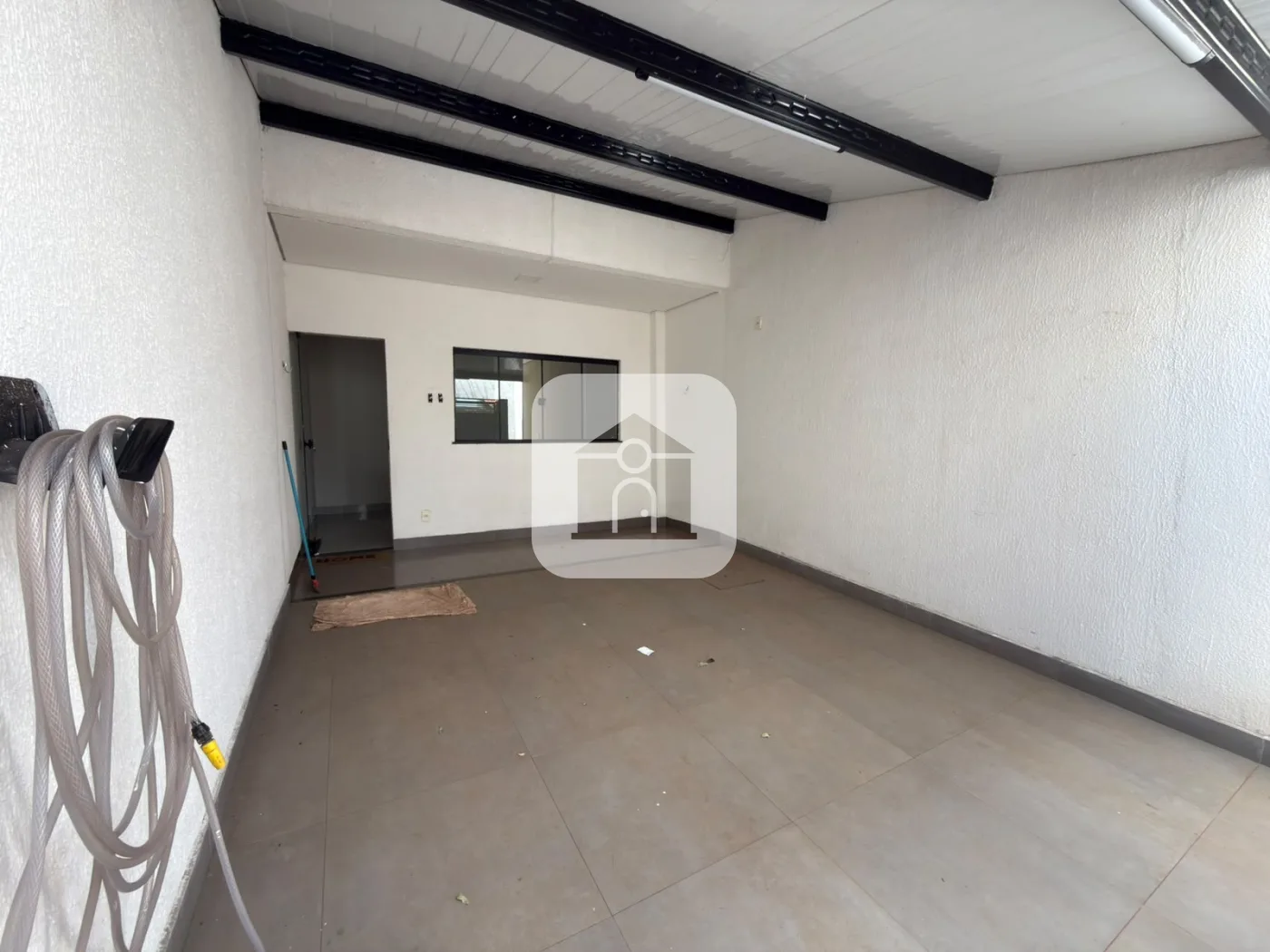 Alugar Casa / Sobrado em Uberl&acirc;ndia R$ 2.600,00 - Foto 1