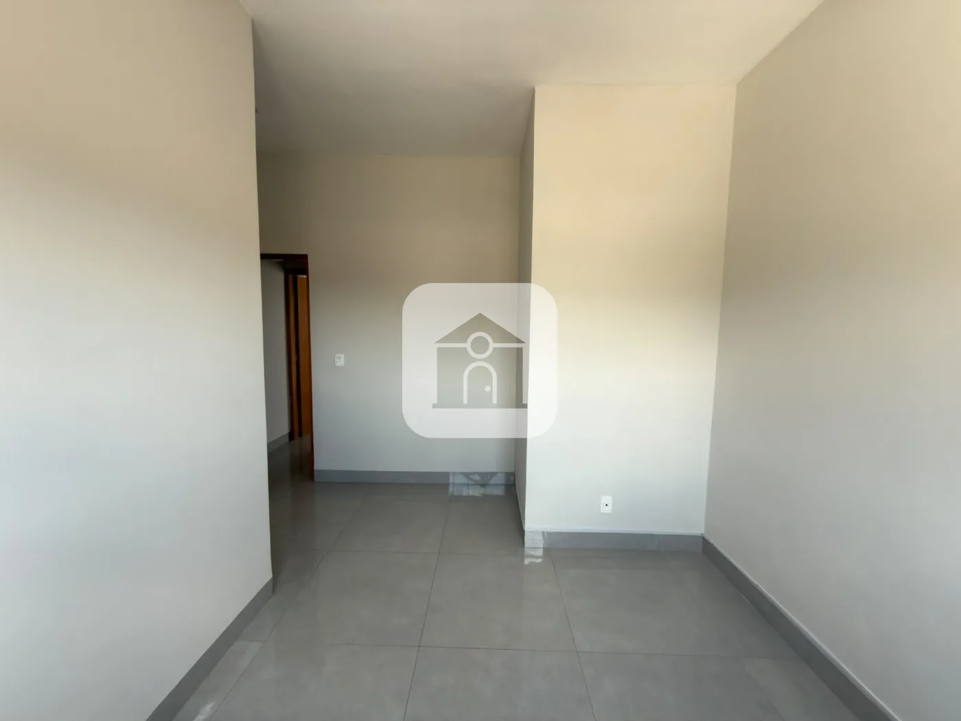 Alugar Casa / Sobrado em Uberl&acirc;ndia R$ 2.600,00 - Foto 14