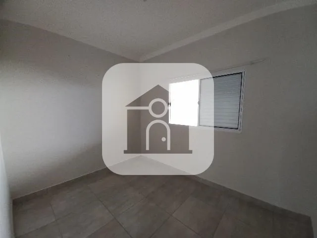 Alugar Casa / Padr&atilde;o em Uberl&acirc;ndia R$ 2.200,00 - Foto 6