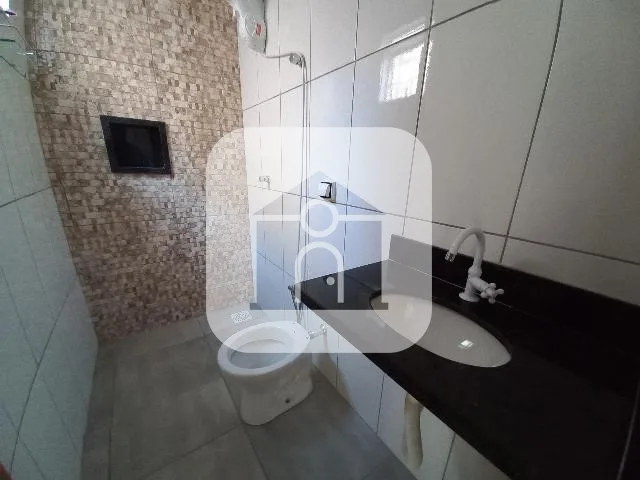 Alugar Casa / Padr&atilde;o em Uberl&acirc;ndia R$ 2.200,00 - Foto 10