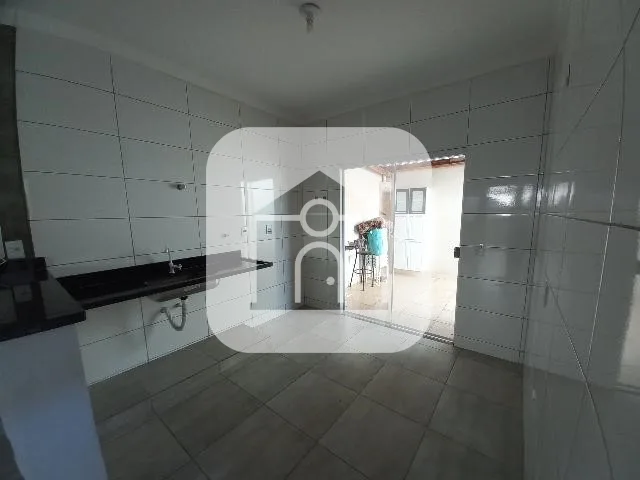 Alugar Casa / Padr&atilde;o em Uberl&acirc;ndia R$ 2.200,00 - Foto 5