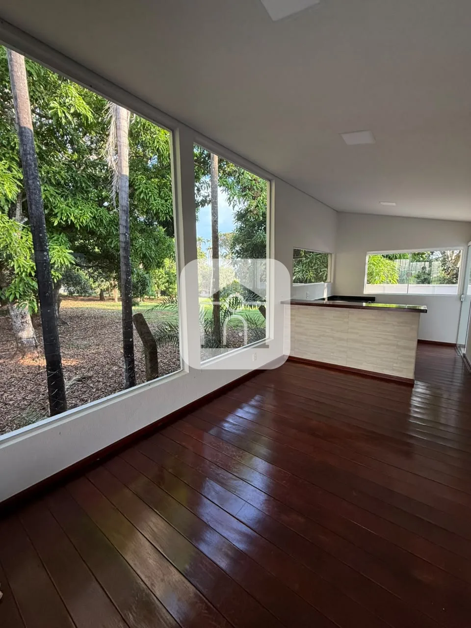 Alugar Casa / Padr&atilde;o em Araguari R$ 3.900,00 - Foto 7
