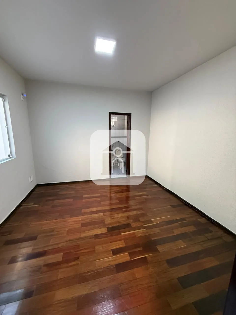 Alugar Casa / Padr&atilde;o em Araguari R$ 3.900,00 - Foto 19