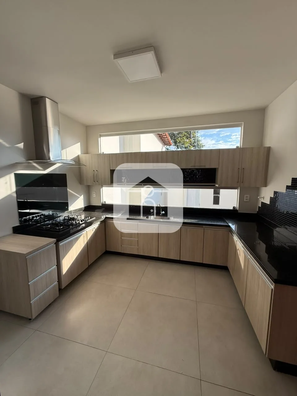 Alugar Casa / Padr&atilde;o em Araguari R$ 3.900,00 - Foto 21