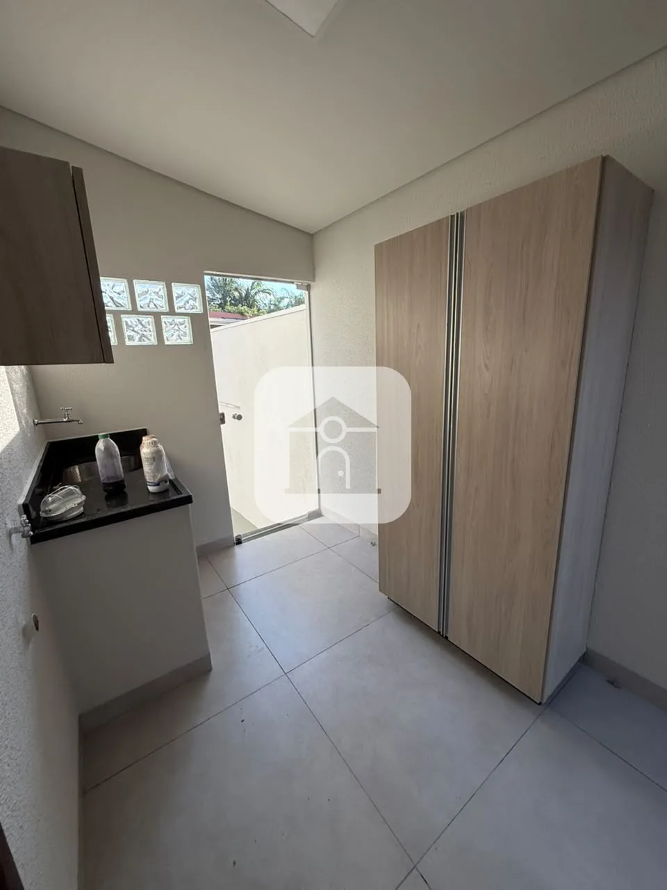 Alugar Casa / Padr&atilde;o em Araguari R$ 3.900,00 - Foto 22
