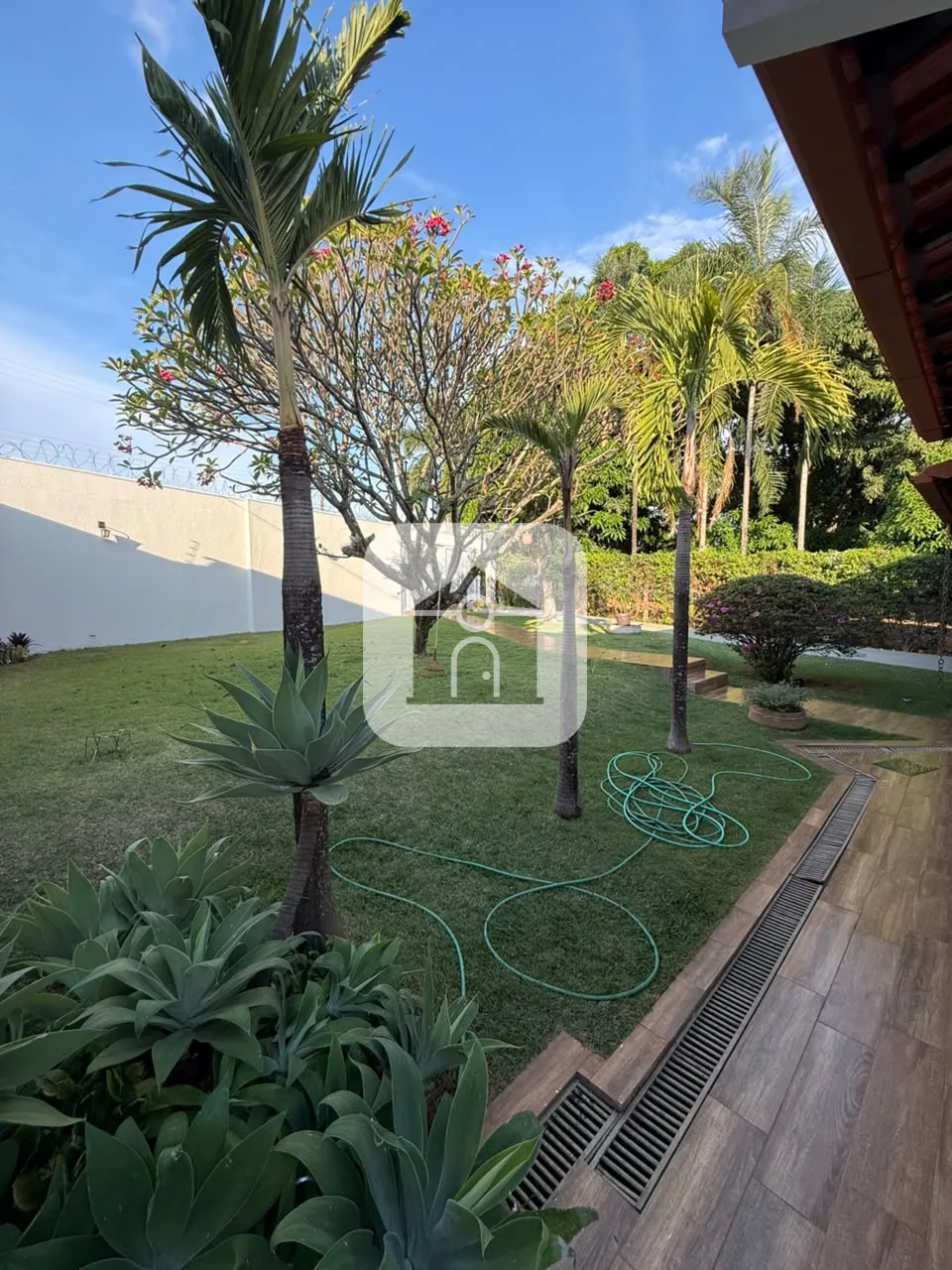 Alugar Casa / Padr&atilde;o em Araguari R$ 3.900,00 - Foto 25