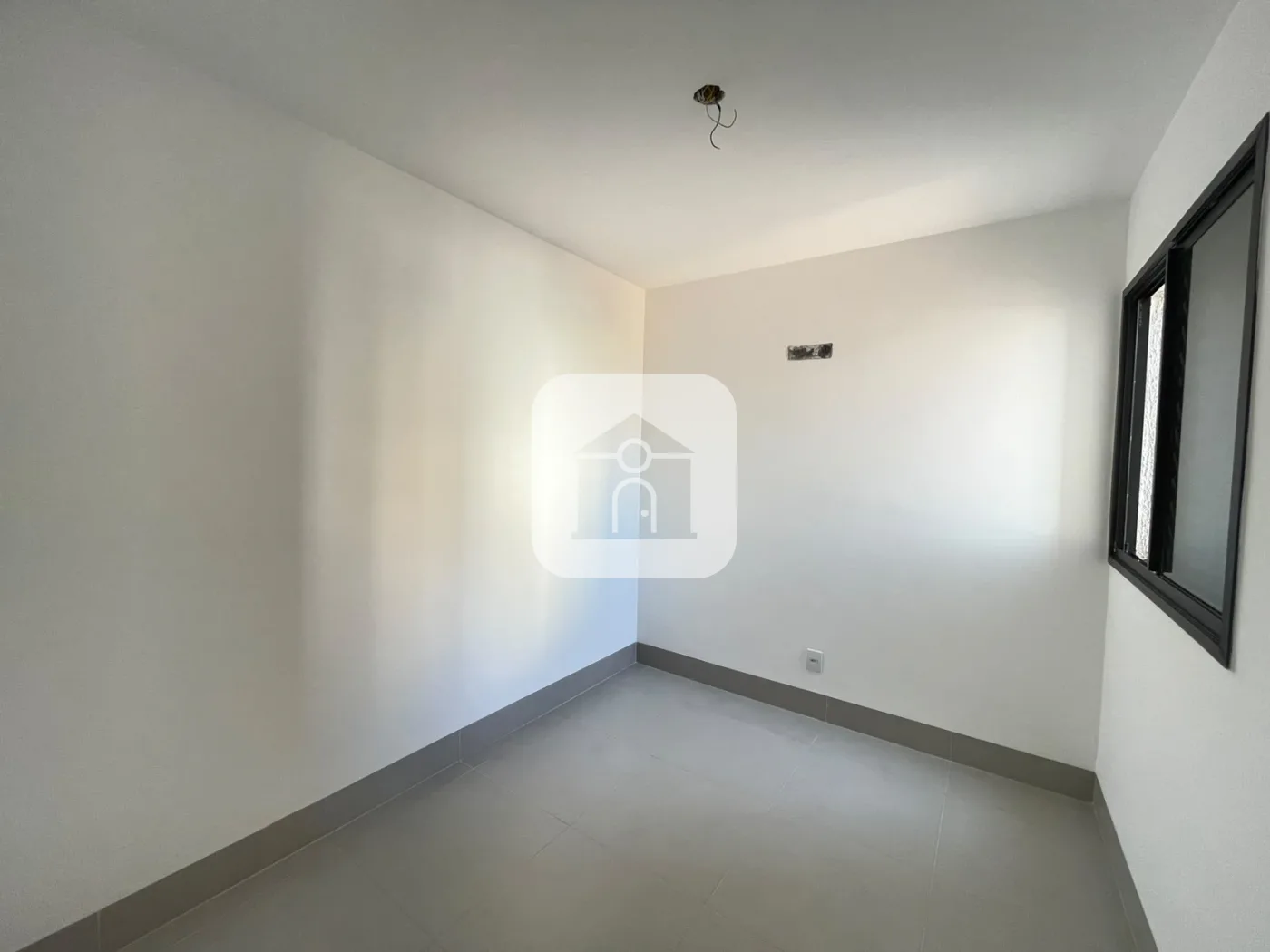Alugar Apartamento / Padr&atilde;o em Uberl&acirc;ndia R$ 2.800,00 - Foto 6