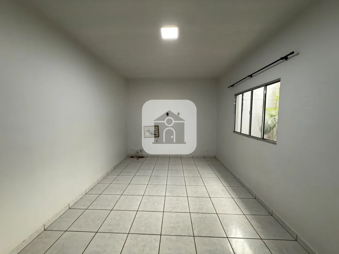 Alugar Casa / Padr&atilde;o em Uberl&acirc;ndia R$ 2.400,00 - Foto 6