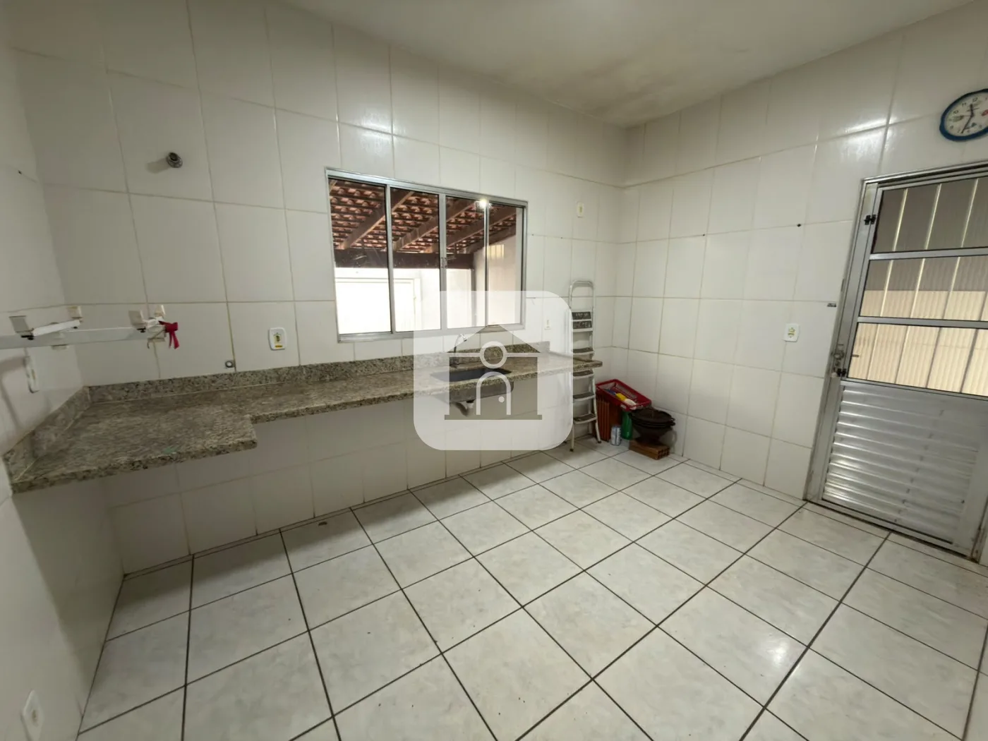 Alugar Casa / Padr&atilde;o em Uberl&acirc;ndia R$ 2.400,00 - Foto 4