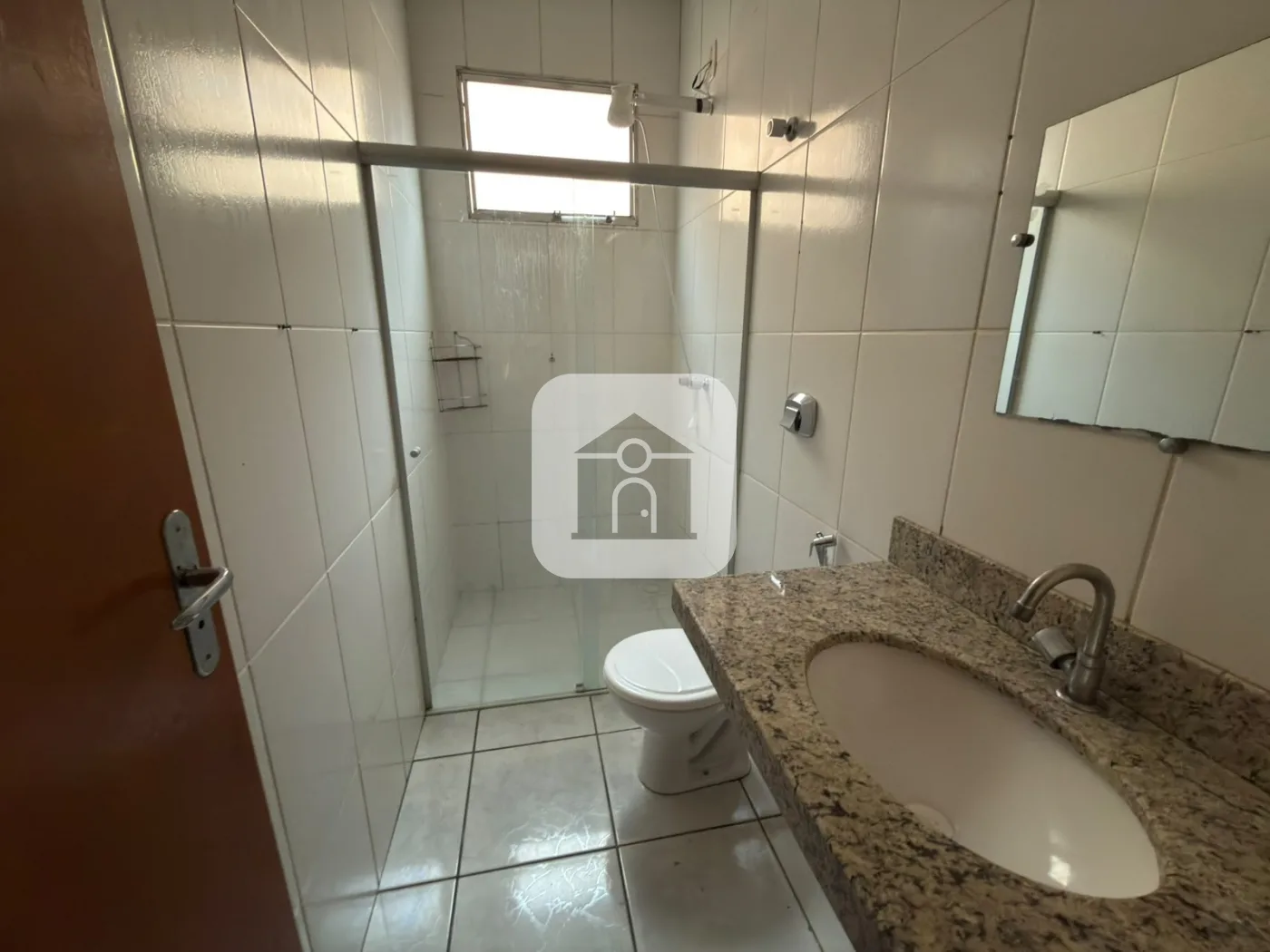 Alugar Casa / Padr&atilde;o em Uberl&acirc;ndia R$ 2.400,00 - Foto 15