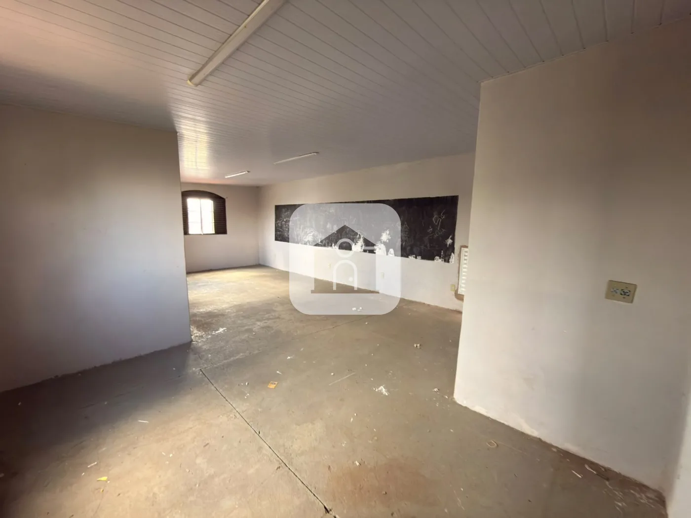 Alugar Casa / Padr&atilde;o em Uberl&acirc;ndia R$ 5.000,00 - Foto 33