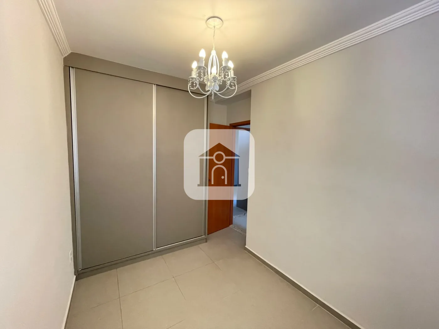 Alugar Apartamento / Padr&atilde;o em Uberl&acirc;ndia R$ 2.300,00 - Foto 7