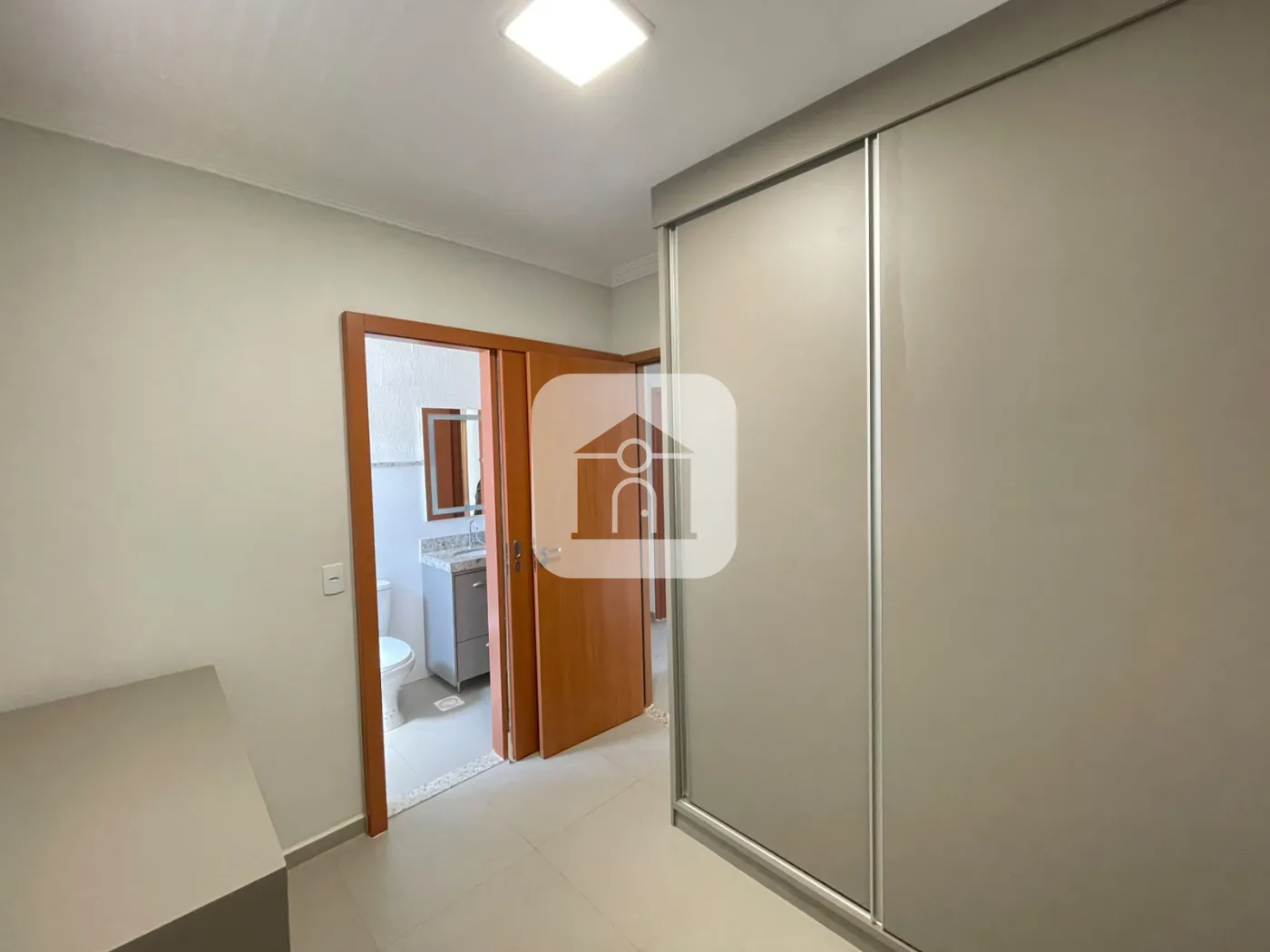 Alugar Apartamento / Padr&atilde;o em Uberl&acirc;ndia R$ 2.300,00 - Foto 12