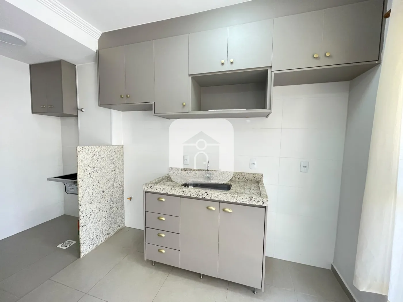 Alugar Apartamento / Padr&atilde;o em Uberl&acirc;ndia R$ 2.300,00 - Foto 5