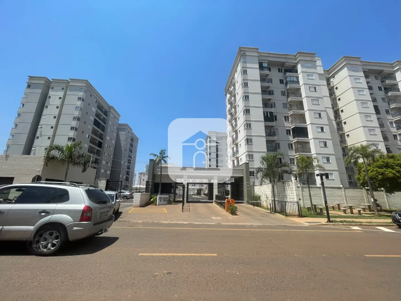 Alugar Apartamento / Padr&atilde;o em Uberl&acirc;ndia R$ 2.300,00 - Foto 16