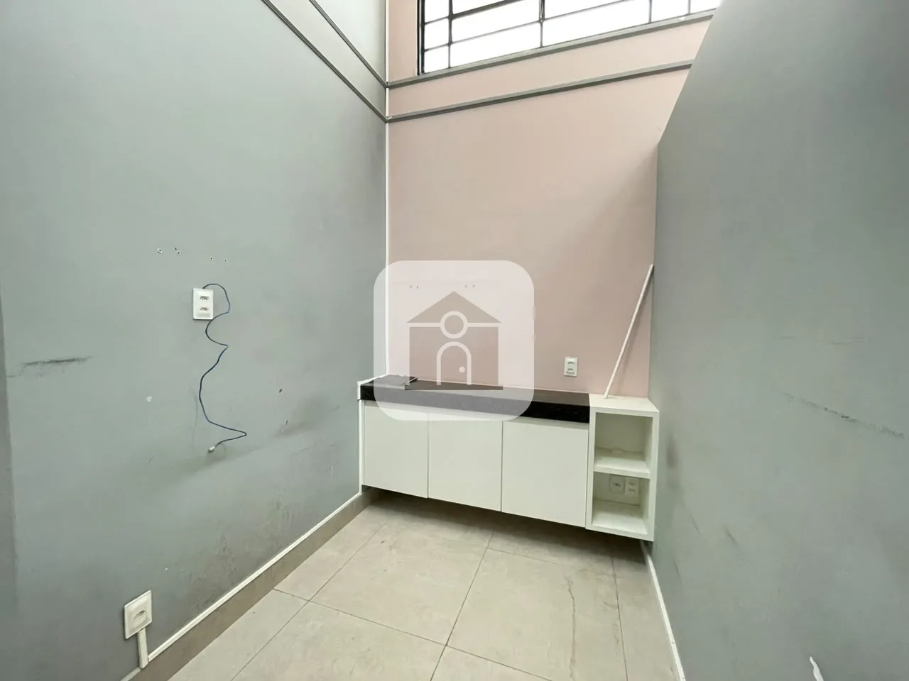Alugar Comercial / Loja em Uberl&acirc;ndia R$ 6.000,00 - Foto 9