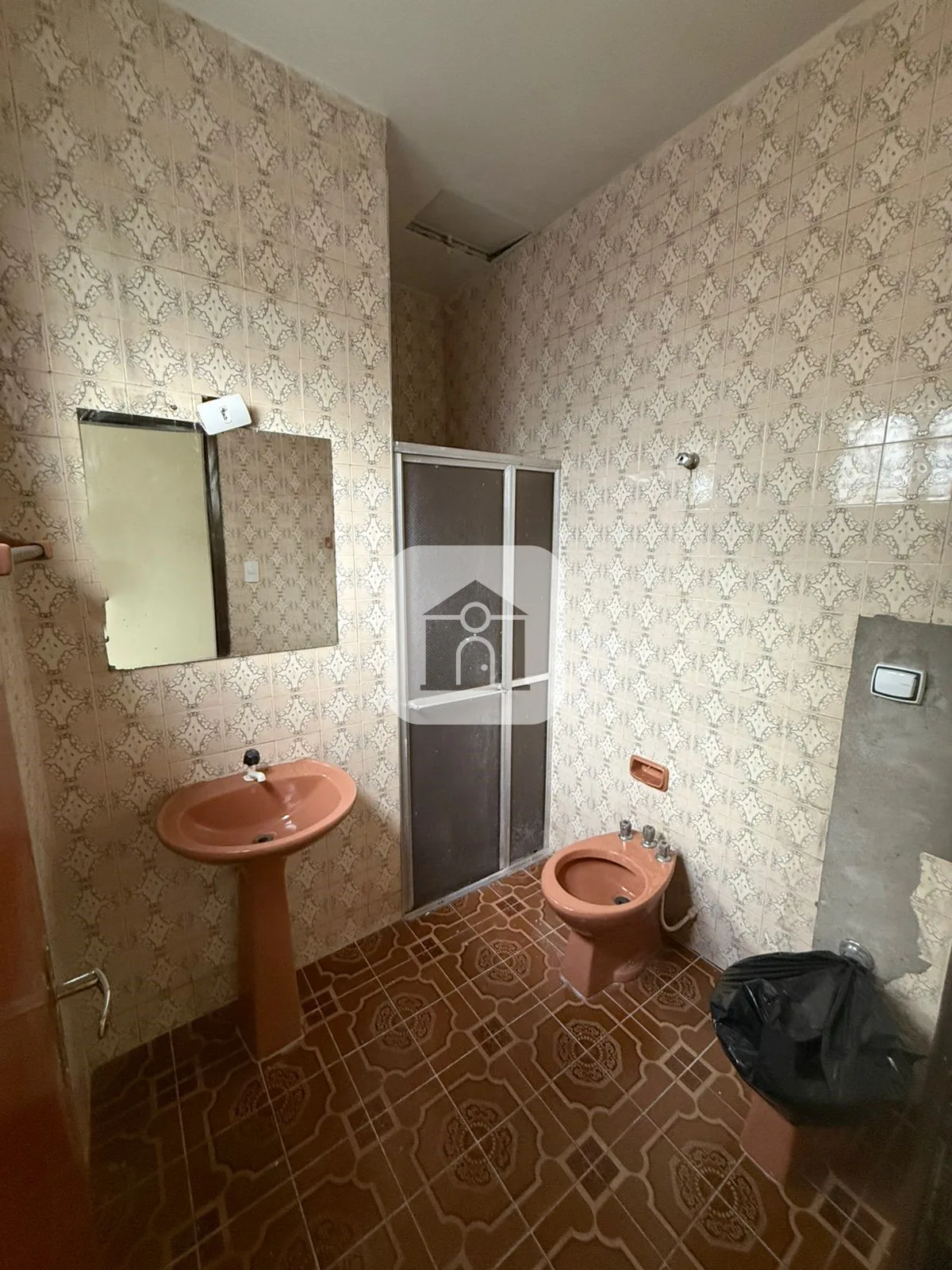 Alugar Casa / Padr&atilde;o em Araguari R$ 2.500,00 - Foto 7