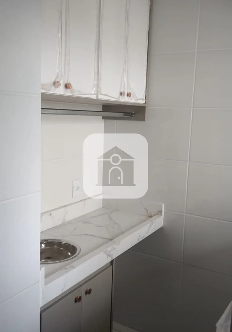 Alugar Apartamento / Padr&atilde;o em Uberl&acirc;ndia R$ 1.650,00 - Foto 5