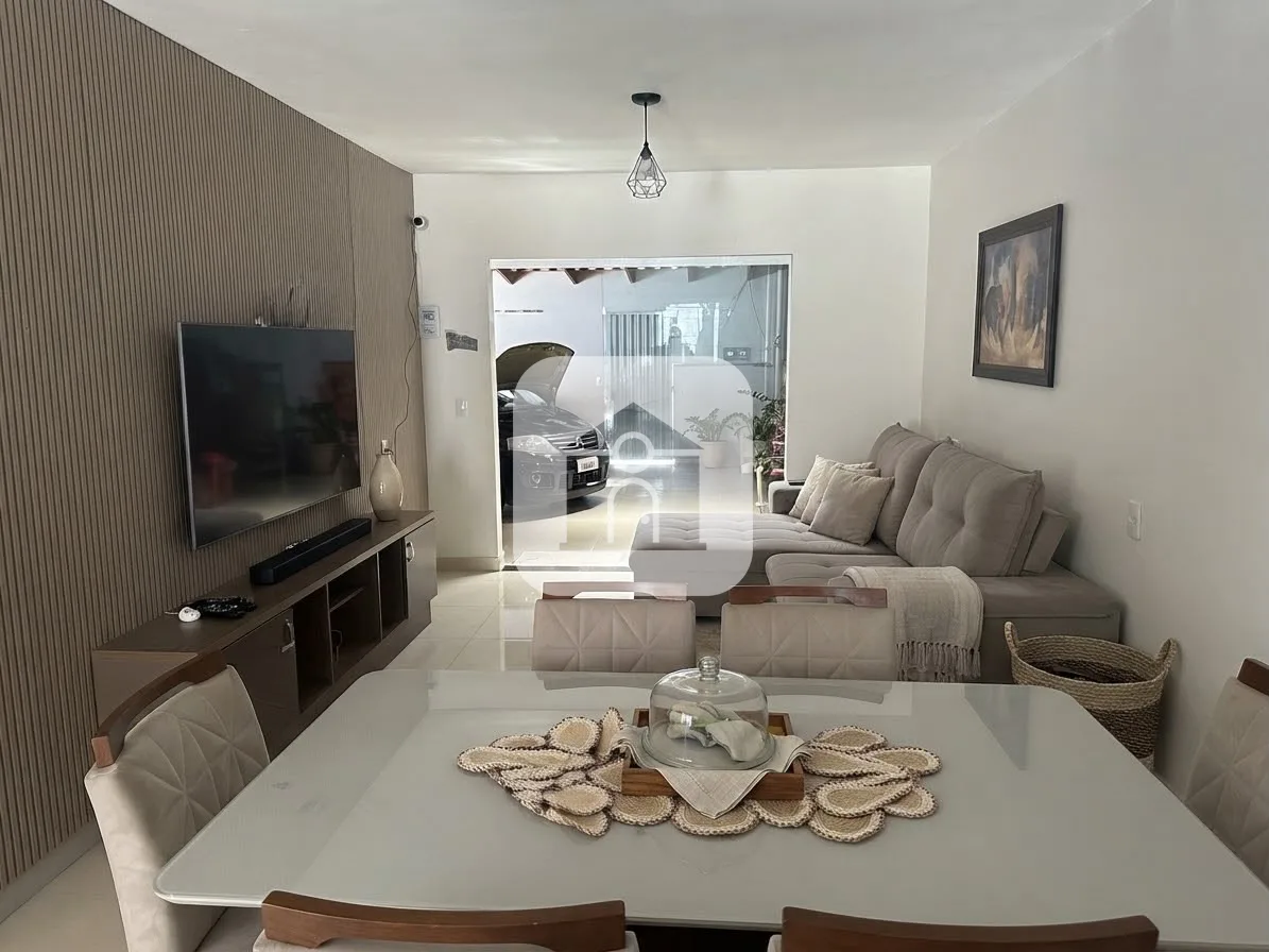 Alugar Casa / Padr&atilde;o em Uberl&acirc;ndia R$ 2.500,00 - Foto 3