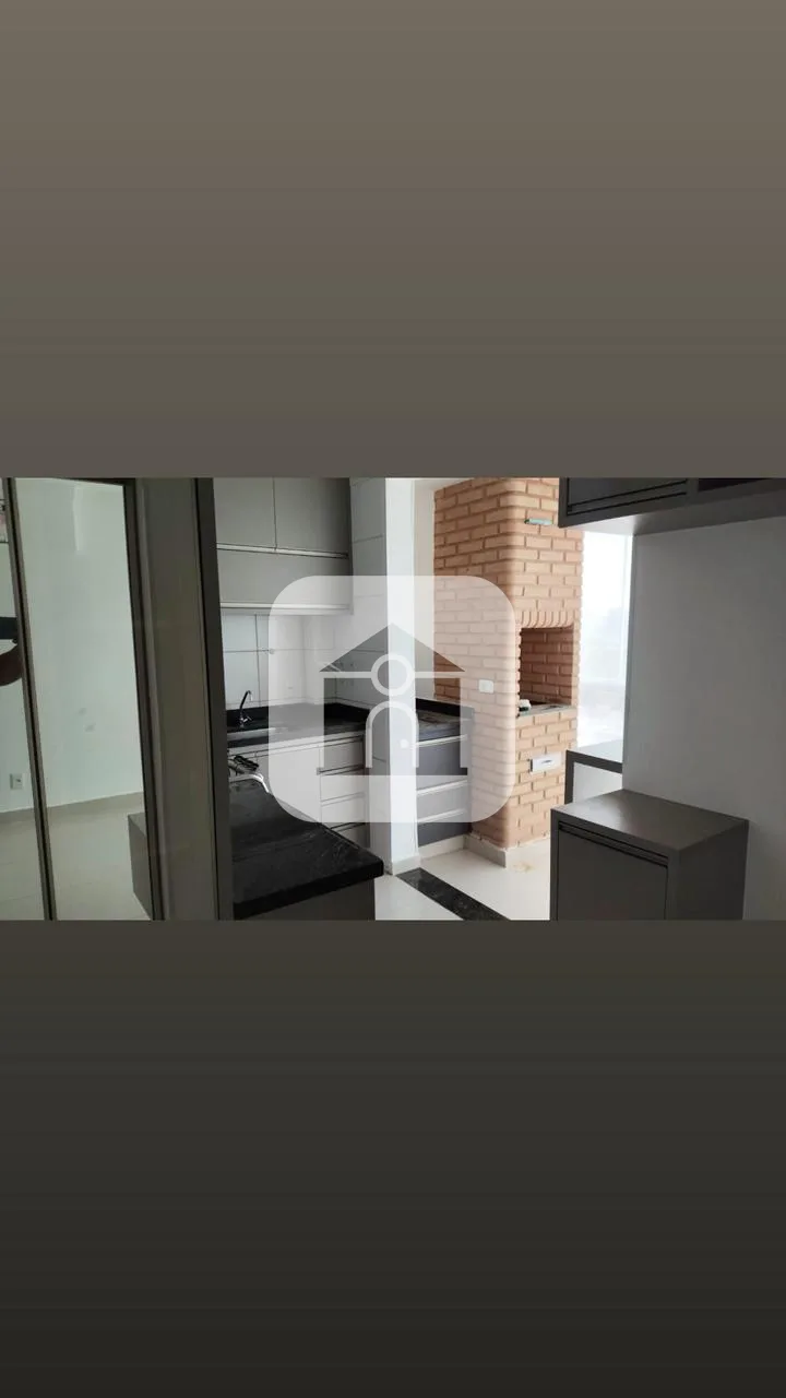 Alugar Apartamento / Padr&atilde;o em Uberlandia R$ 2.150,00 - Foto 1