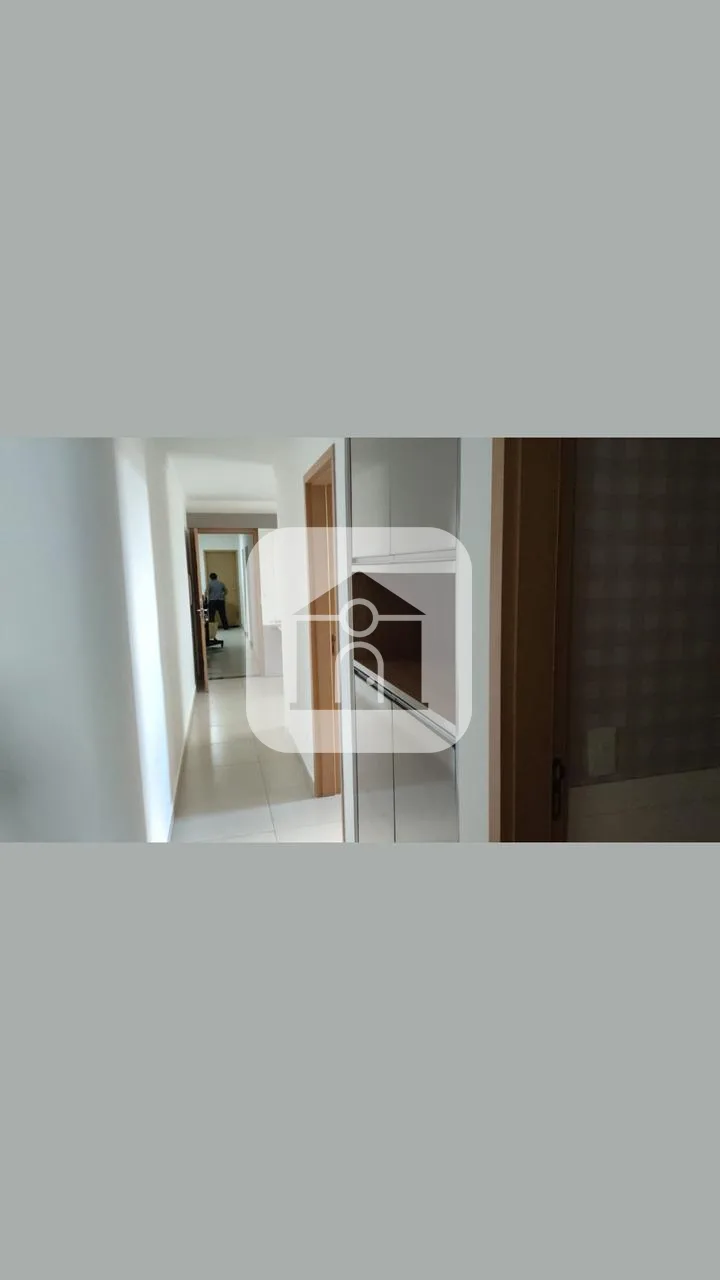 Alugar Apartamento / Padr&atilde;o em Uberlandia R$ 2.150,00 - Foto 5