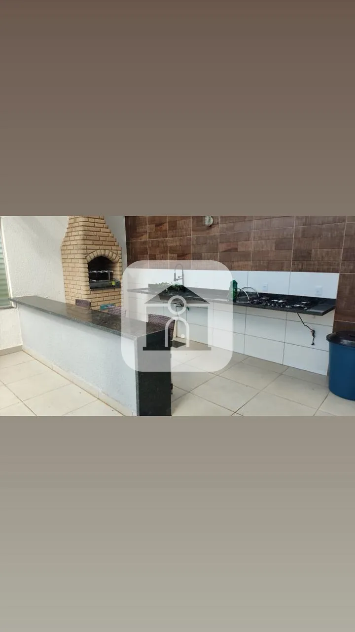 Alugar Apartamento / Padr&atilde;o em Uberlandia R$ 2.150,00 - Foto 9