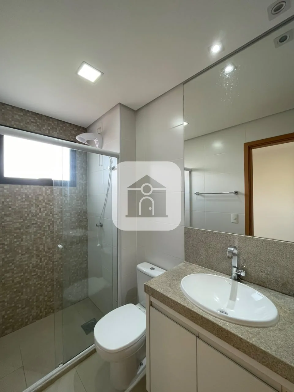 Alugar Apartamento / Padr&atilde;o em Uberlandia R$ 3.900,00 - Foto 13