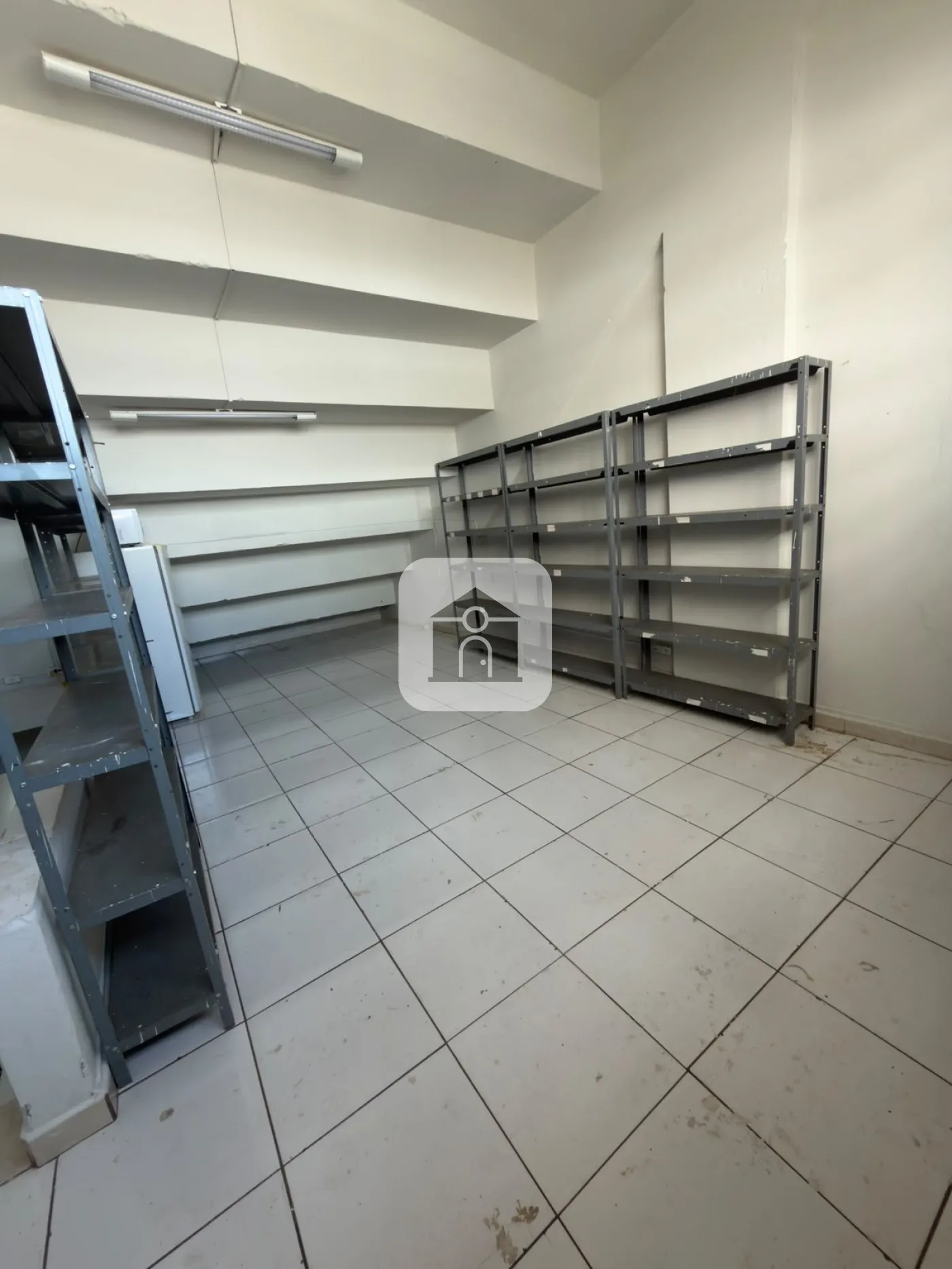 Alugar Comercial / Loja em Uberl&acirc;ndia R$ 2.600,00 - Foto 9