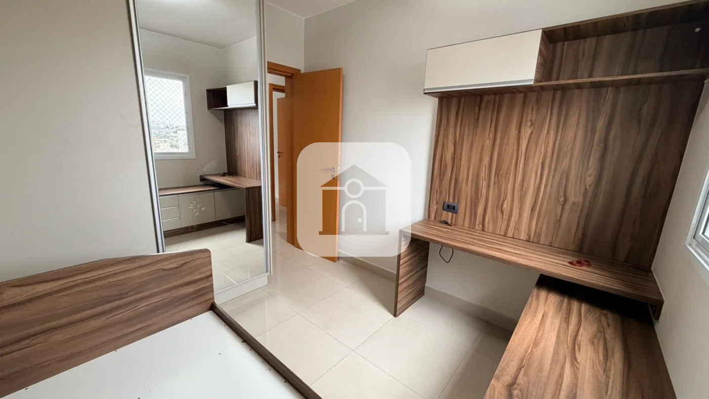 Alugar Apartamento / Padr&atilde;o em Uberl&acirc;ndia R$ 3.800,00 - Foto 9