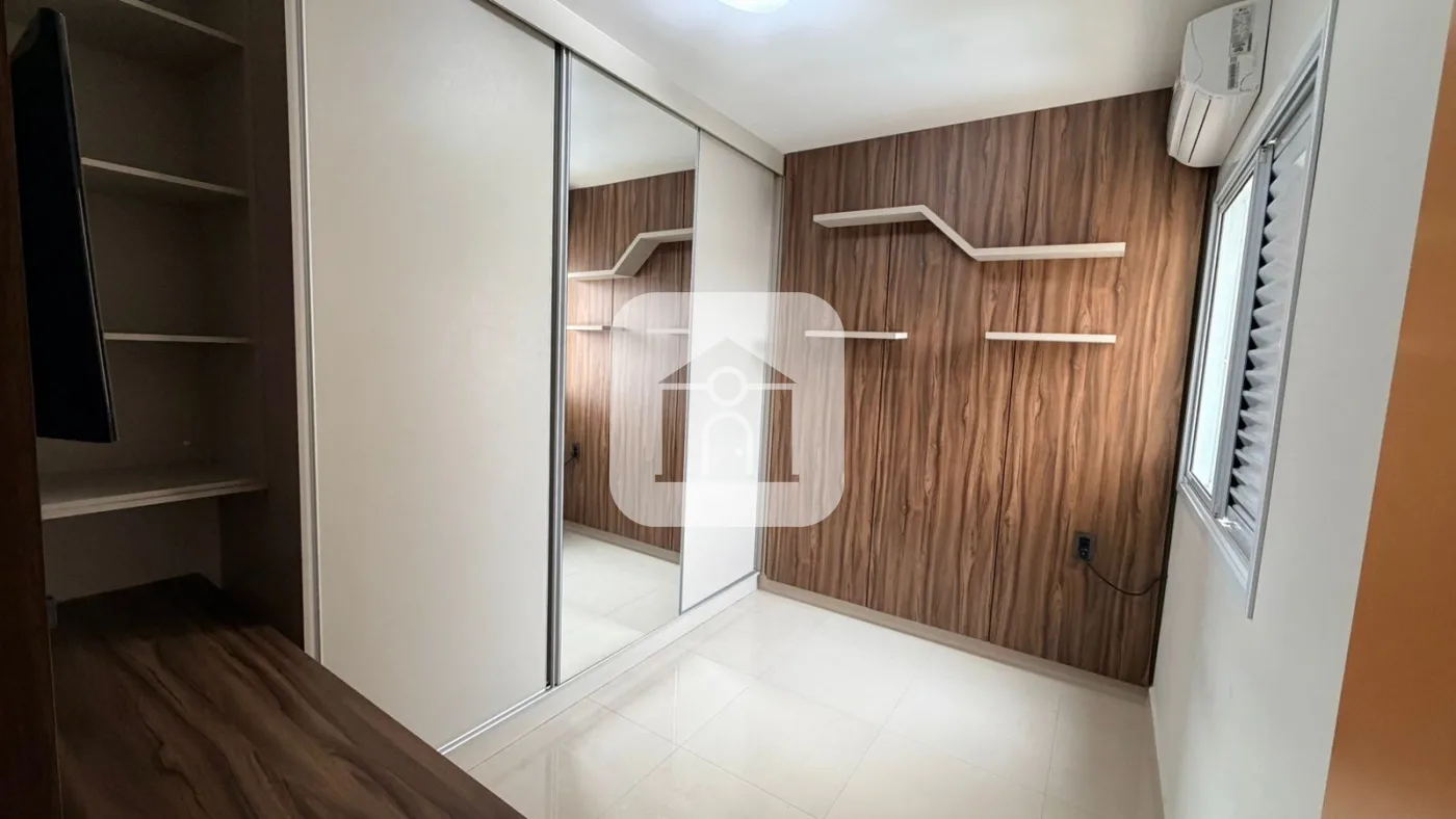 Alugar Apartamento / Padr&atilde;o em Uberl&acirc;ndia R$ 3.800,00 - Foto 12