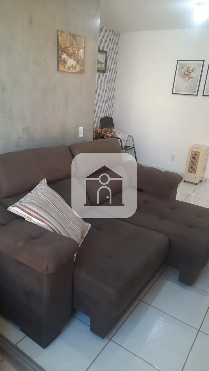 Comprar Apartamento / Padr&atilde;o em Uberlandia R$ 250.000,00 - Foto 2