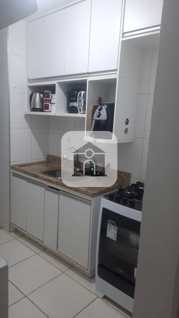 Comprar Apartamento / Padr&atilde;o em Uberlandia R$ 250.000,00 - Foto 14