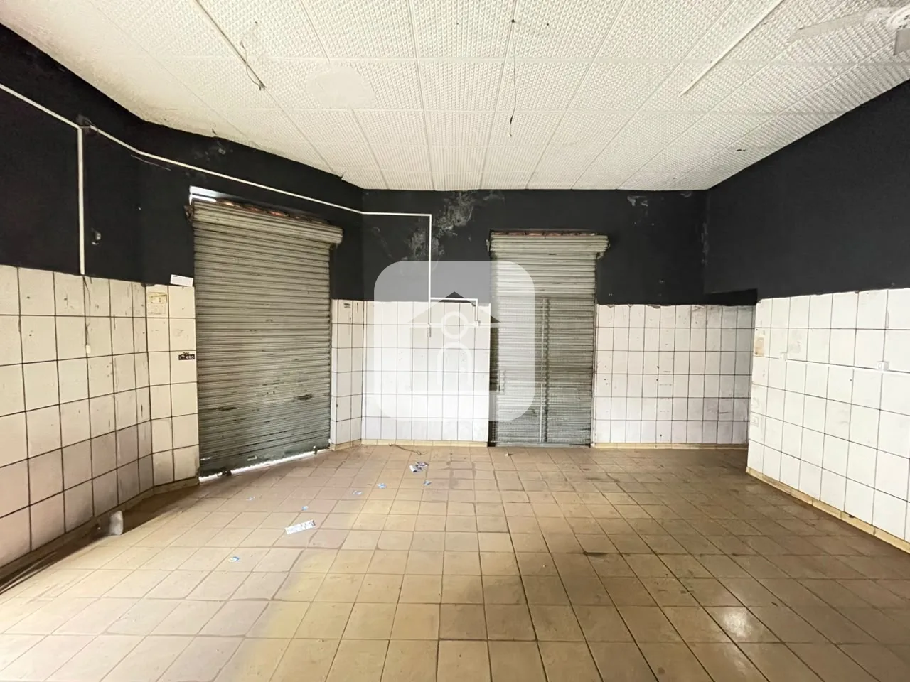 Alugar Comercial / C&ocirc;modo em Uberl&acirc;ndia R$ 2.500,00 - Foto 2