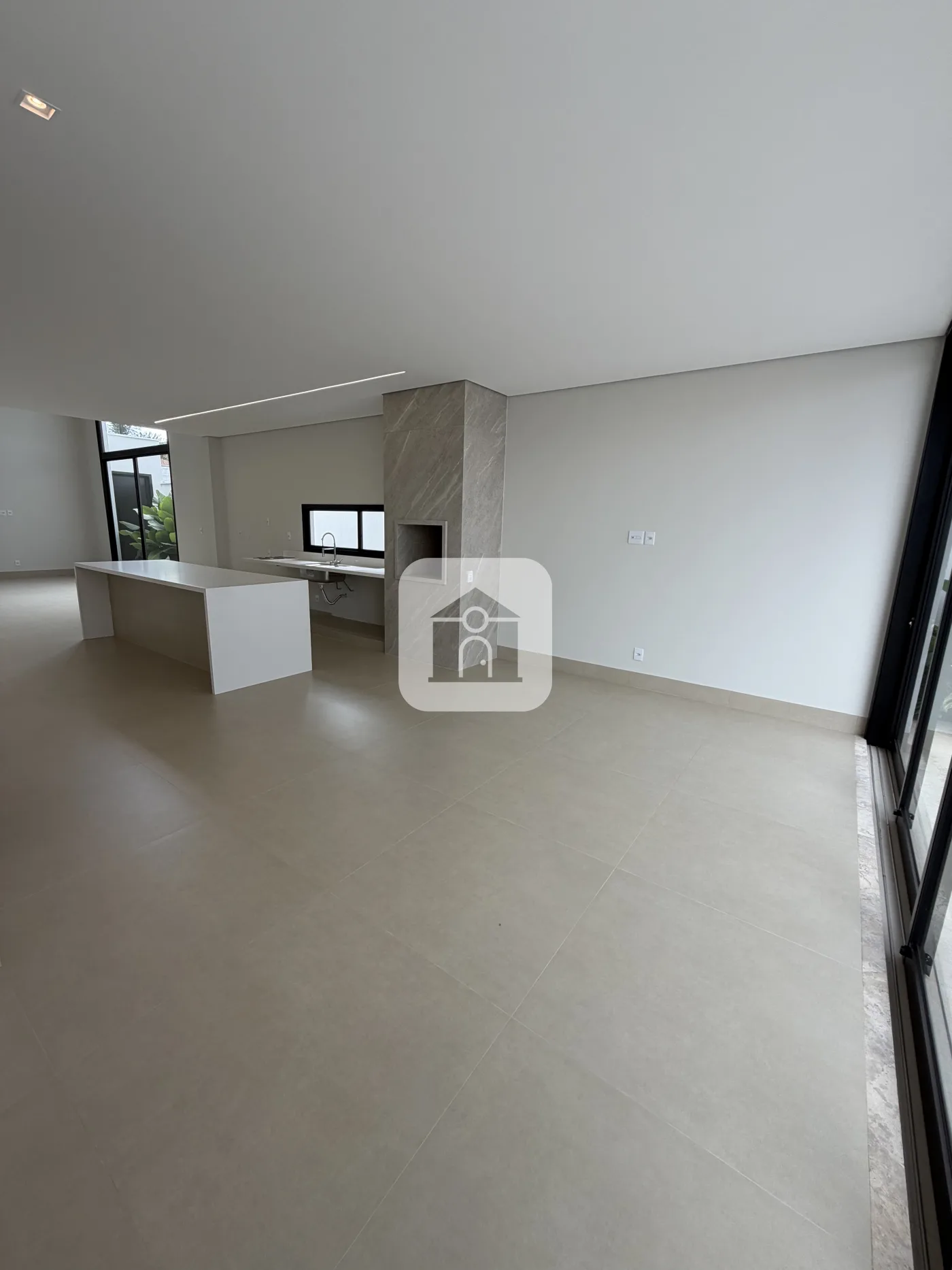Comprar Casa / Condom&iacute;nio ou Loteamento Fechado em Uberlandia R$ 2.150.000,00 - Foto 4