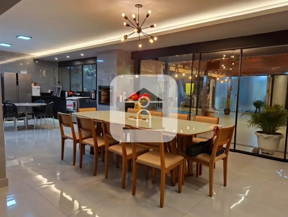 Comprar Casa / Padr&atilde;o em Uberl&acirc;ndia R$ 750.000,00 - Foto 6