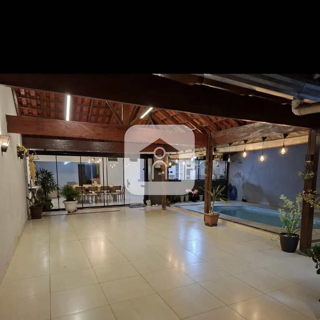 Comprar Casa / Padr&atilde;o em Uberl&acirc;ndia R$ 750.000,00 - Foto 15
