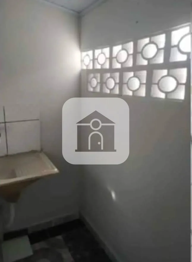 Alugar Casa / Col&ocirc;nia em Uberl&acirc;ndia R$ 1.250,00 - Foto 5