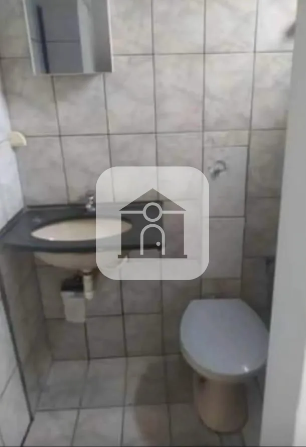 Alugar Casa / Col&ocirc;nia em Uberl&acirc;ndia R$ 1.250,00 - Foto 6