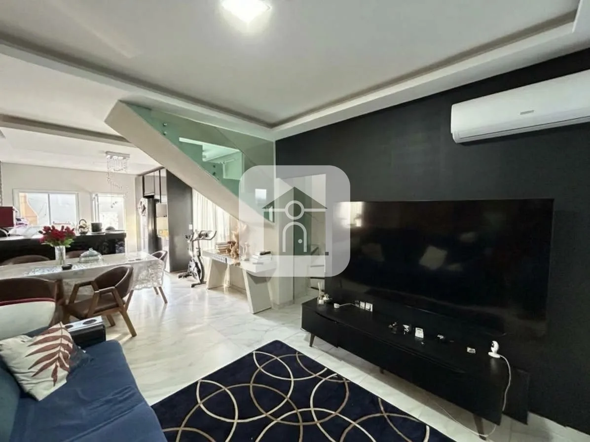 Alugar Casa / Padr&atilde;o em Uberl&acirc;ndia R$ 4.000,00 - Foto 2
