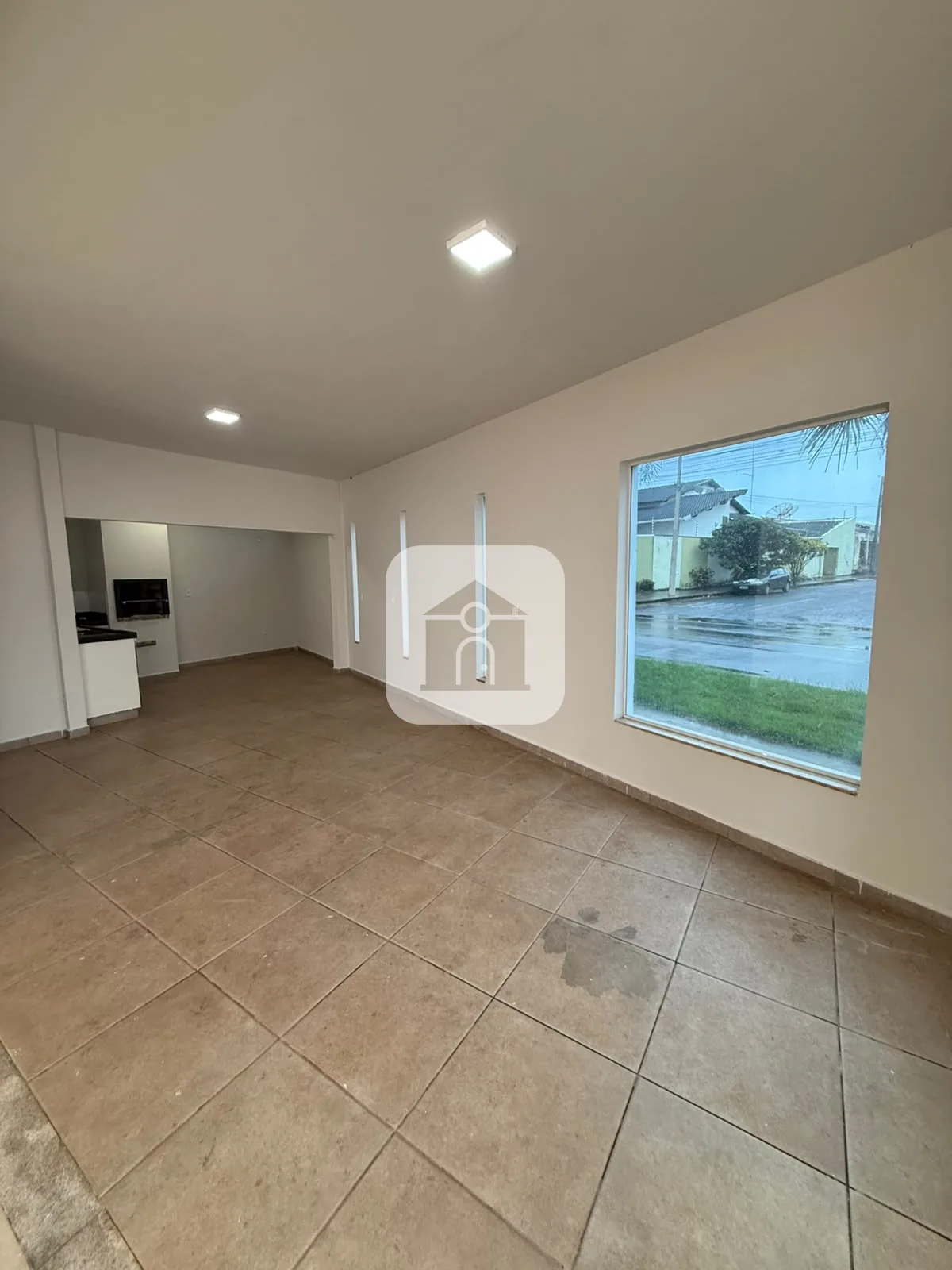 Alugar Casa / Padr&atilde;o em Araguari R$ 3.500,00 - Foto 3