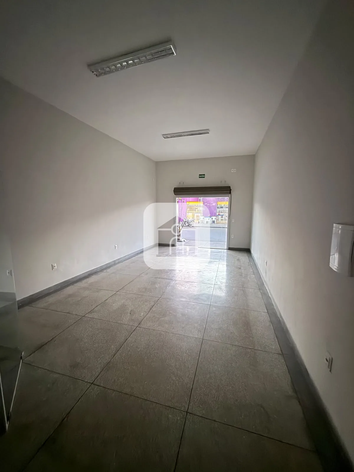 Alugar Comercial / C&ocirc;modo em Araguari R$ 1.200,00 - Foto 4