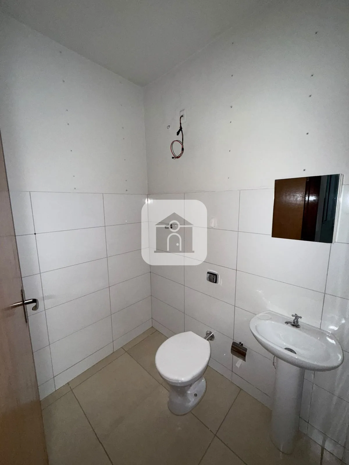 Alugar Comercial / C&ocirc;modo em Araguari R$ 1.200,00 - Foto 6