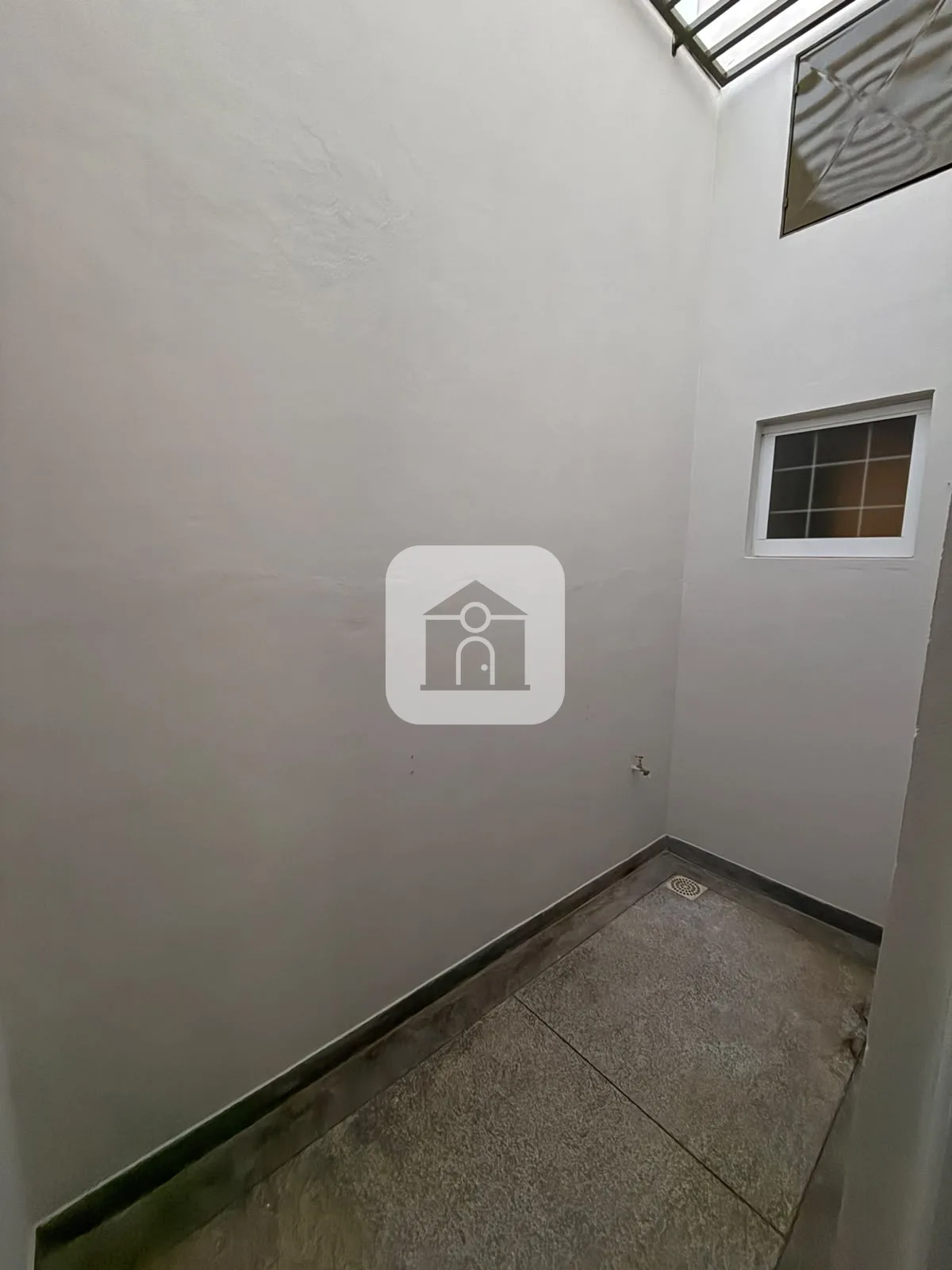 Alugar Comercial / C&ocirc;modo em Araguari R$ 1.200,00 - Foto 7