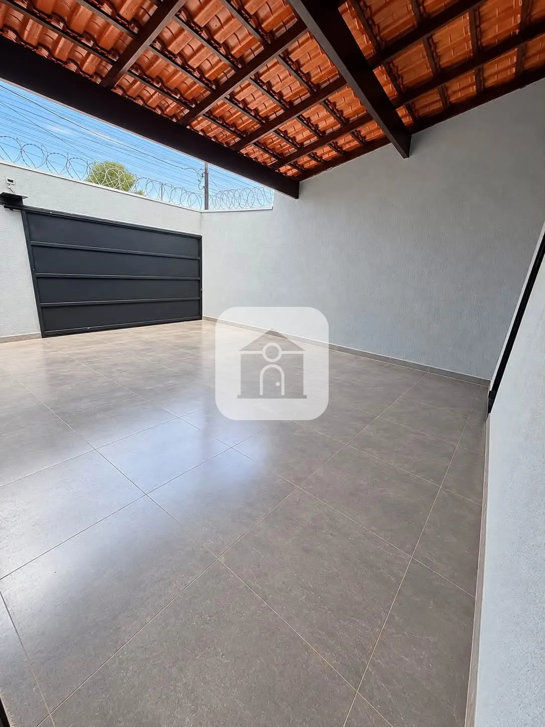 Comprar Casa / Padr&atilde;o em Uberl&acirc;ndia R$ 780.000,00 - Foto 2