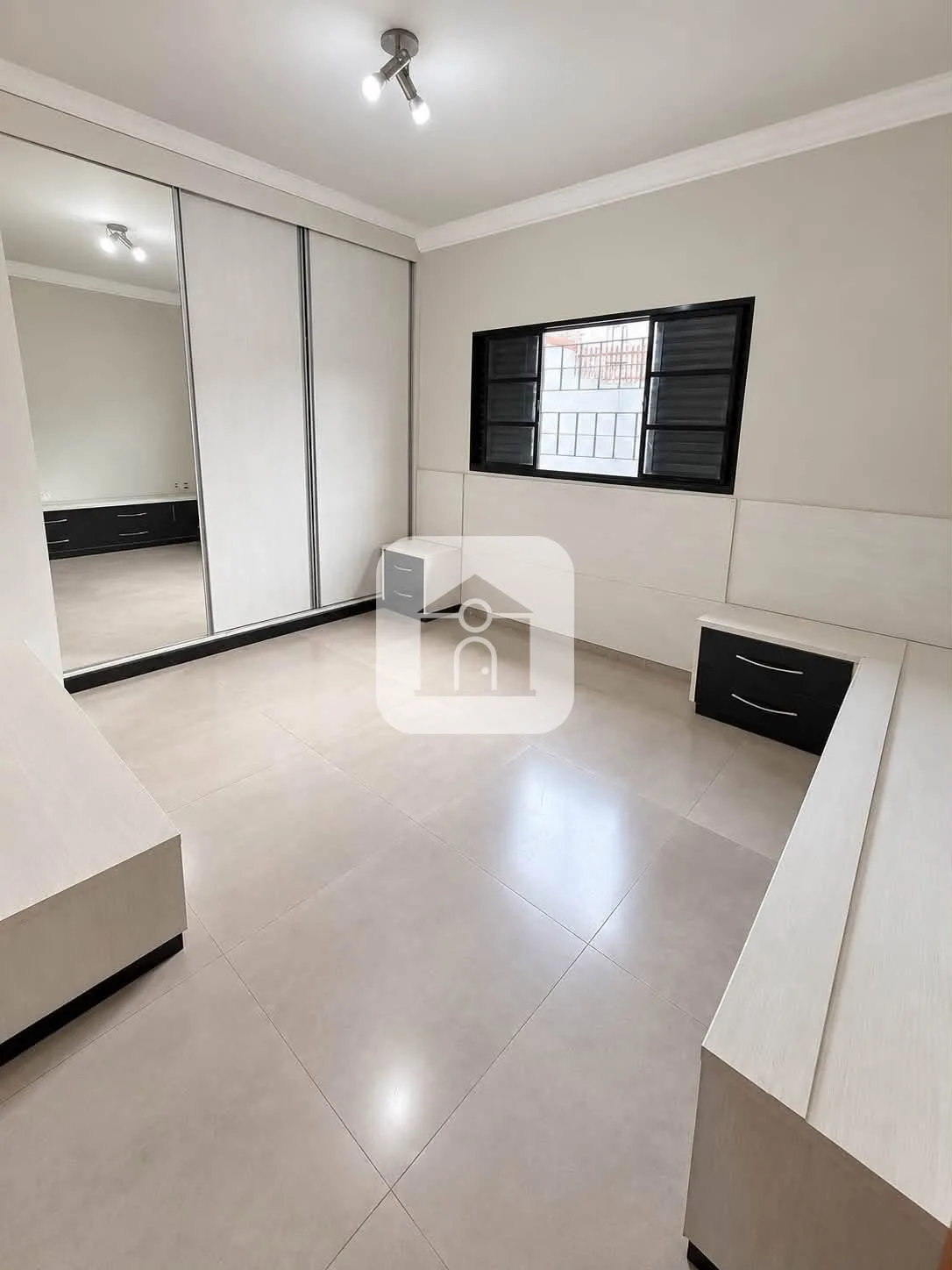 Comprar Casa / Padr&atilde;o em Uberl&acirc;ndia R$ 780.000,00 - Foto 10
